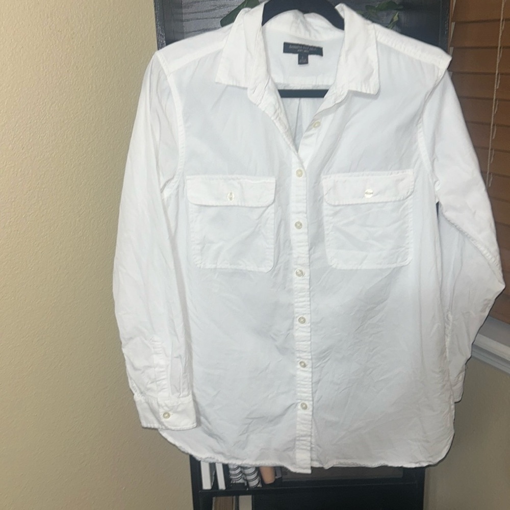 Banana Republic Soft Wash Button Up Shirt